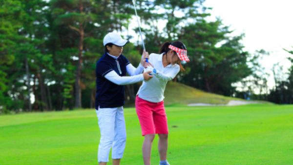 【大阪で大人気！】初心者におすすめのゴルフスクール